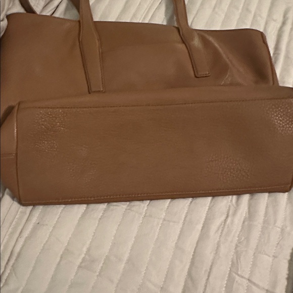 Tory Burch Tan Leather Tote - Picture 4 of 4